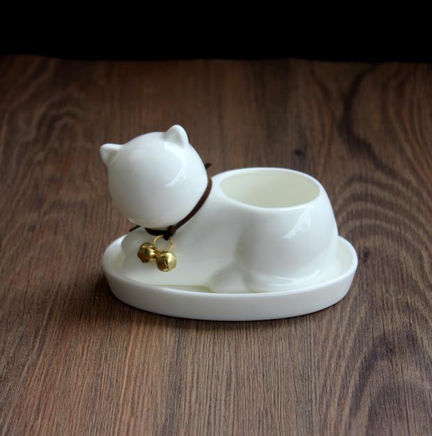 Minimalist Ceramic Cat Planter - Adorable Desktop Succulent Pot